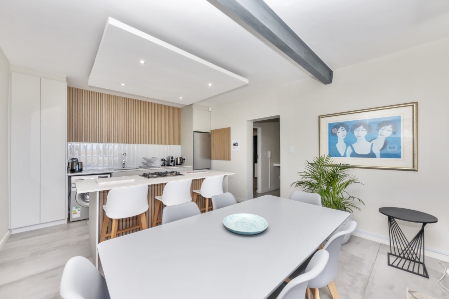 To Let 2 Bedroom Property for Rent in Camps Bay Western Cape